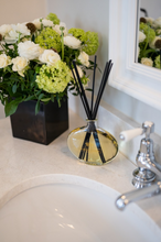 Load image into Gallery viewer, Premium Reed Diffuser - The Fan